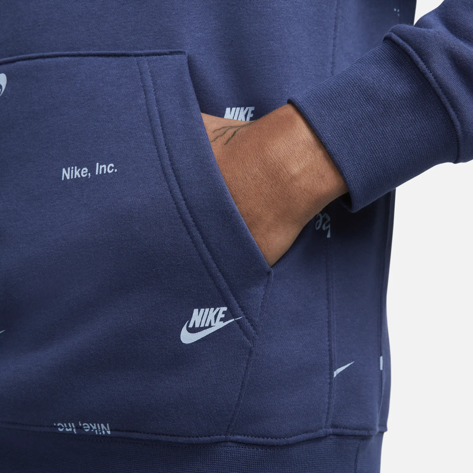 Nike Club Fleece s kapucí